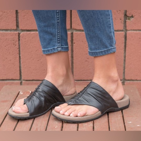 Taos Footwear Shoes - Taos Gift 2 Black Leather Comfort Sandals Arch & Metatarsal Support Sandal